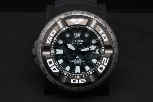 Citizen Diver's Eco Drive 300 mt "Godzilla" Limited Edition - immagine 2