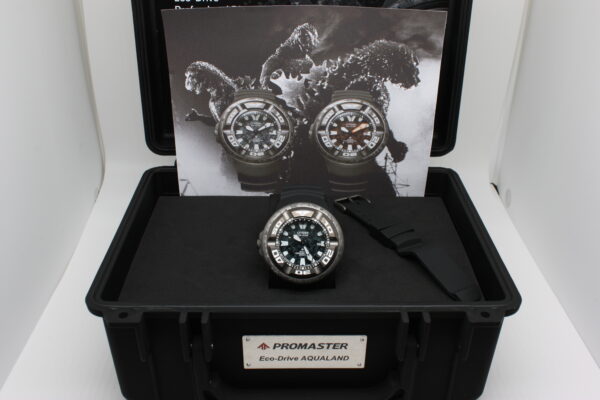 Citizen Diver's Eco Drive 300 mt "Godzilla" Limited Edition - immagine 17